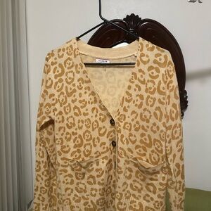 ANDREE BY UNIT Cream Knit Sweater